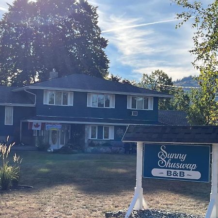 Sunny Shuswap B&B Chase Esterno foto